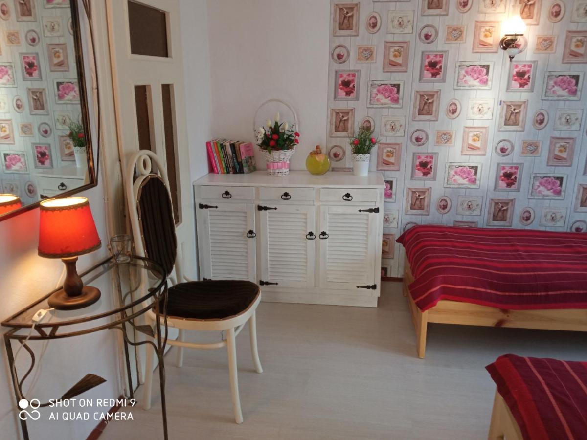 Domek i Apartamenty Stokrotka Krynica Zdroj Eksteriør bilde